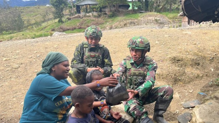 Satgas Yonif 142/Ksatria Jaya Gelar Safari Honai, Inisiatif yang Melampaui Tugas Rutin Penjaga Keamanan