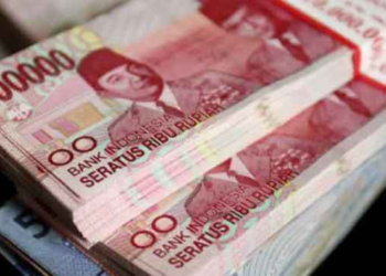 Kejati Papua Barat Setorkan Rp5,8 Miliar Sitaan dari Pegawai Puskesmas ke Kas Daerah