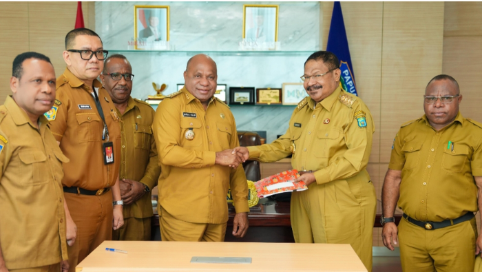 Serahkan Aset Rp329 Miliar ke Pemprov Papua Pegunungan, Gubernur Papua: Ini Kewajiban Pasca Terbentuk DOB
