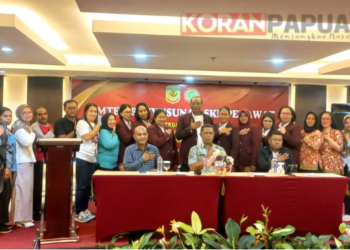 Gallery Foto Dinkes Mimika dan PPNI Gelar Bimtek SKP Perawat