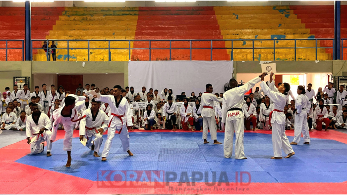 Satgas Korpasgat Supadio dan Avsec Amankan Amunisi dan Burung Cenderawasih Awetan di Bandara Wamena