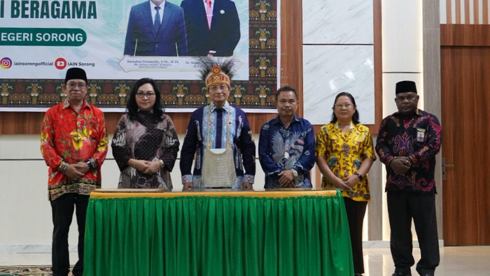 Seminar Natal Nasional GPdI se- Provinsi PBD, Menag: di sana Abraham, di sini Ibrahim, Jangan Memaksakan yang Berbeda