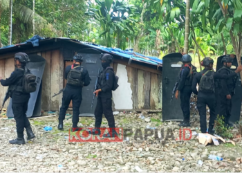 Kericuhan Kembali Pecah Usai Prosesi Damai Konflik Kwamki Narama di Timika