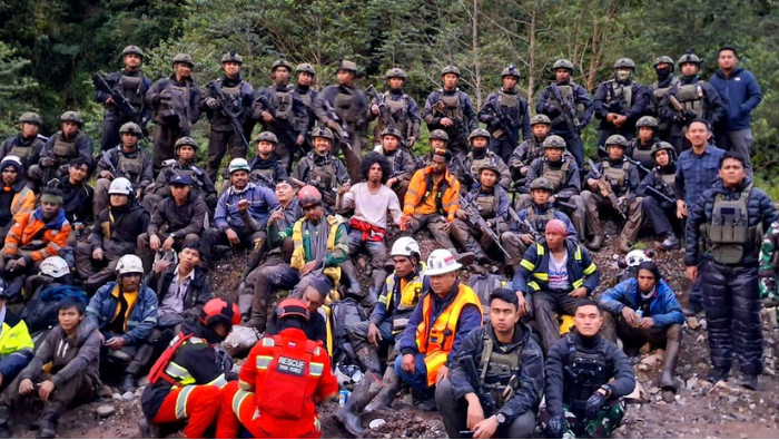 Tiga Hari ‘Dikepung’ OPM, 18 Pekerja Freeport Berhasil Diselamatkan Satgas Habema