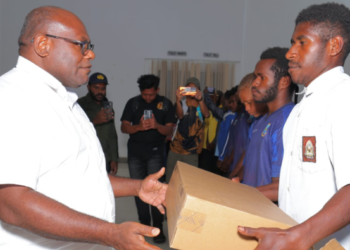 Lima Tahun ke Depan, Pemprov Target Cetak 100 Dokter dari Putra-Putri OAP Tengah