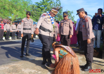 Awali Tugas sebagai Kapolres Supiori, Kompol Frits Erari Hadiri Ibadah, Sampaikan Pesan Kamtibmas