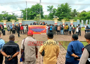Massa Gelar Demo soal Konflik Kwamki Narama, Desak Pemkab Mimika Bertanggung Jawab