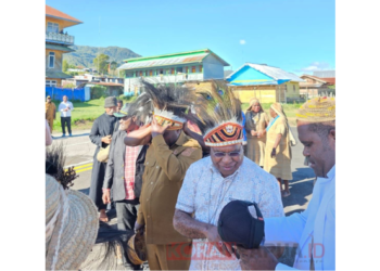 Uskup Timika Mrg. Bernardus Bofitwos Baru Pimpin Misa Pembukaan Muspas Mee ke-VIII di Komapa