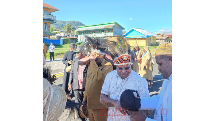 Uskup Timika Mrg. Bernardus Bofitwos Baru Pimpin Misa Pembukaan Muspas Mee ke-VIII di Komapa