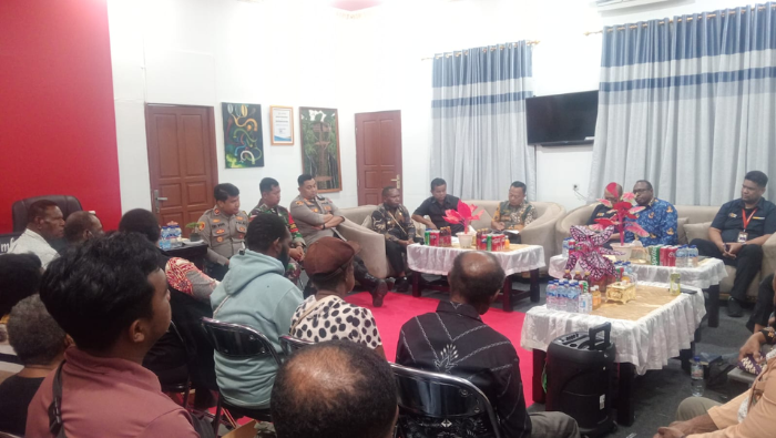 Pemkab Boven Digoel dan Satgas Yon Parako 466 Pasgat Cari Solusi Sisa pembayaran Lahan Bandara Tanah Merah