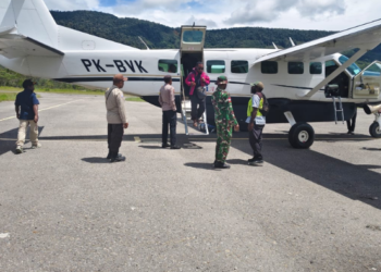 Susi Air Mendarat di Bandara Bokondini, TNI–Polri Perketat Pengamanan