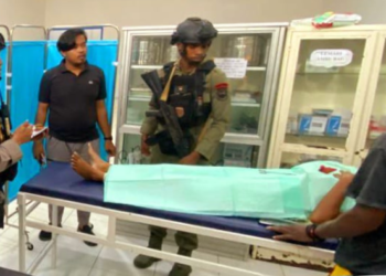 Perempuan Penjual Pinang Asal NTT Ditikam OTK di Dekai