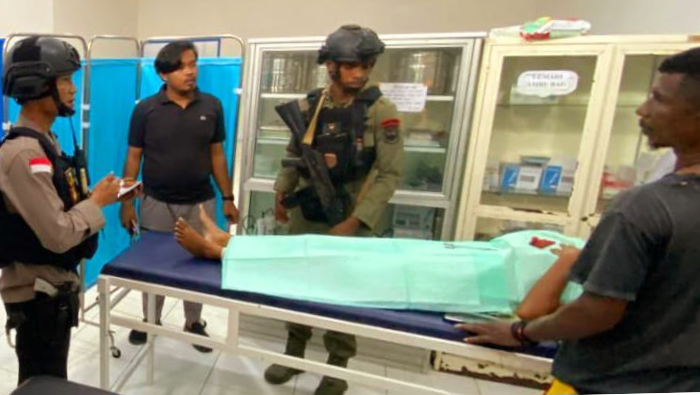 Perempuan Penjual Pinang Asal NTT Ditikam OTK di Dekai