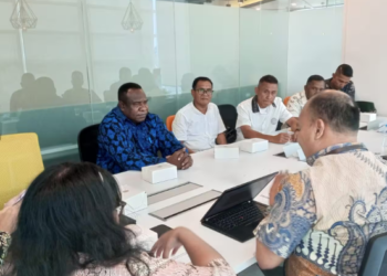 Pertemuan Sekda Abraham Bersama Dirjen Perumahan: Mimika akan Dibangun 900 Unit Rumah, Korban Banjir Iwaka Jadi Prioritas