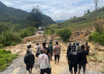 Jalan Penghubung Tolikara-Mamberamo Tengah Terputus, Polisi Mendata Terdapat Lima Titik Longsor