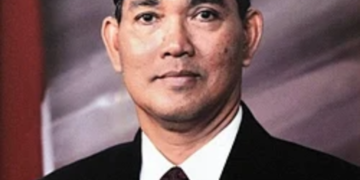 Wakil Presiden ke-6 Republik Indonesia Try Sutrisno Wafat