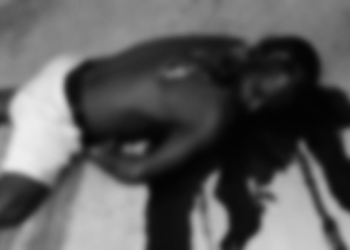 Sadis! Seorang Pria Tewas Bersimbah Darah, Ketua KNPI Mimika: “Ini Kakak Sungguh Saya”