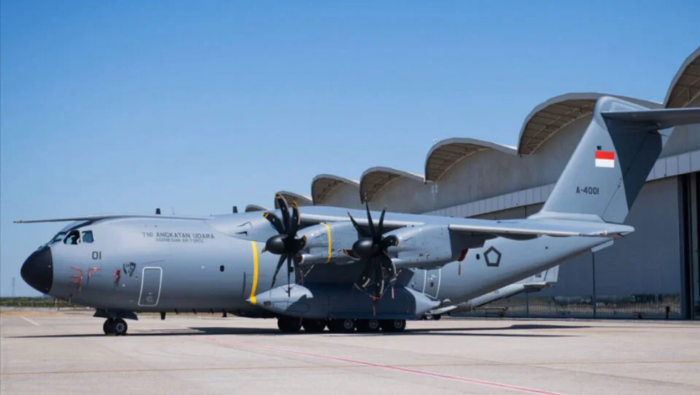 Mendarat Perdana di Lanud Yohanis Kapiyau Timika, Ini Kehebatan Pesawat Canggih TNI AU A-400M