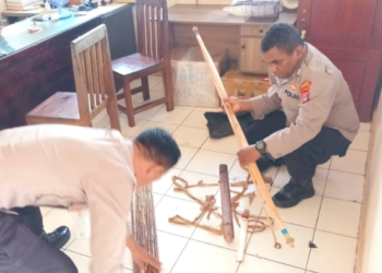 Razia Sajam di Bandara Mozes Kilangin, Polisi Amankan Satu Busur dan 28 Anak Panah