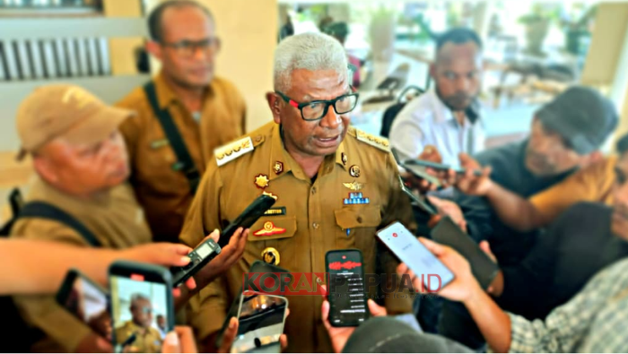 Syarat Menjadi Pejabat di Mimika, Bupati Johannes Rettob Tegaskan ASN Wajib Sarjana
