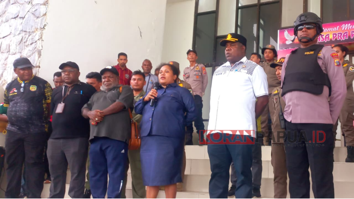 Yulia Amisim Lantang Bersuara, Desak Bupati Mimika Segera Tunjuk Sekwan Definitif