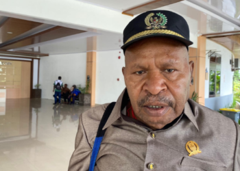 Anton Alom Kritik Penunjukan Plt Sekwan Mimika “Ini Penghinaan Lembaga DPR”