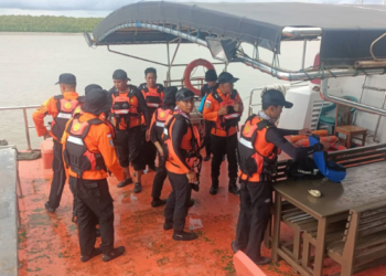 KM Mekar Alam B Bermuatan 26 Penumpang Terbakar di Laut Arafura