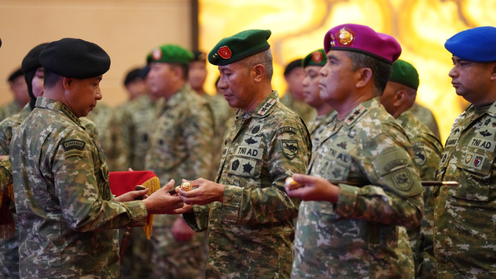 Tongkat Komando Pangdam Cenderawasih dan Danlanal Nabire Resmi Berpindah