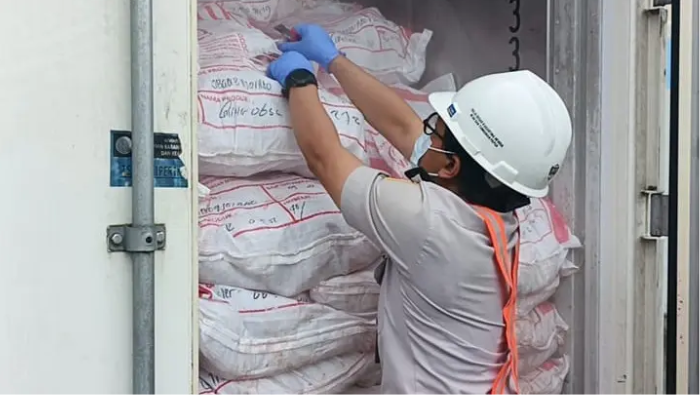 Tingkat Cemaran Mikroba Lampaui Ambang Batas Aman, 14 Ton Daging Ayam Asal Surabaya Ditolak Masuk Papua
