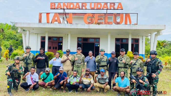 Satgas Yon Parako 466 Pasgat Kawal Kunjungan Pangkogabwilhan III dan Pangkodau III di Distrik Maggelum