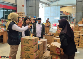 Loka POM dan Dinkes Mimika Sidak Gudang Distributor, Temukan Produk Pangan Tidak Layak Edar