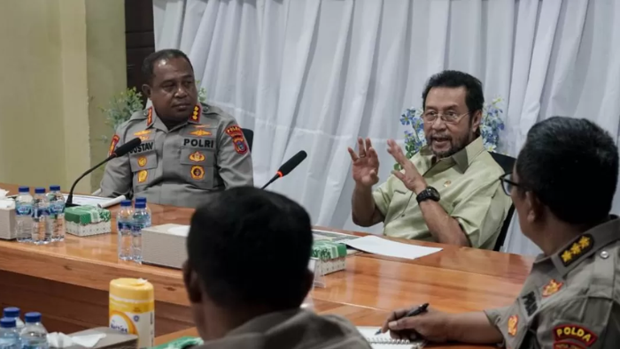 Yorrys Raweyai Kunjungi Polda Papua Tengah, Wakapolda Sampaikan Minim Infrastruktur Kepolisian