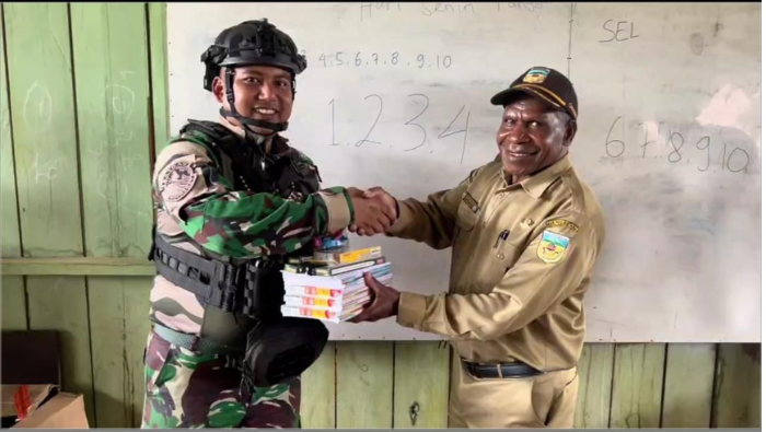 Sambut HUT TNI AU ke-80, Satgas Yon Parako 466 Pasgat Laksanakan Baksos di SDI 4 Distrik Aboy