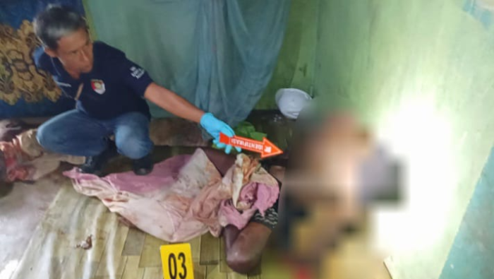 Terekam CCTV, Seorang Pria Tewas Dihabisi di Halaman Masjid Al-Azhar Timika