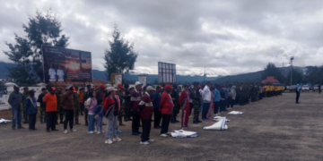 Yon Parako 466 Pasgat Dukung Pemkab Paniai Gelar Apel Gerakan Indonesia Asri