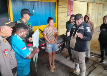 Sisir Kios di Oksibil, Satgas Yon Parako 466 Pasgat dan Tim Gabungan Gelar Razia PEKAT