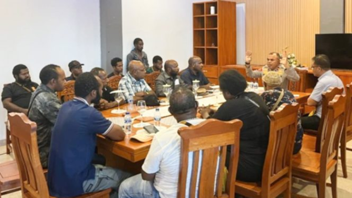 Konflik Berdarah Dogiayai: Polda Papua Tengah akan Bentuk Timsus, Kapolda Minta Maaf