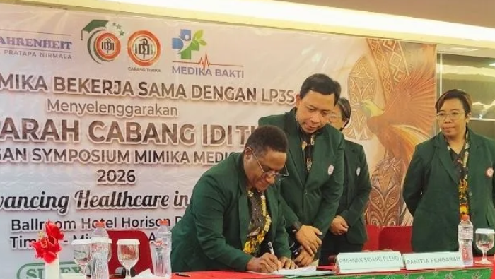 dr. Enny Kenangalem Terpilih sebagai Ketua IDI Mimika Periode 2025-2028