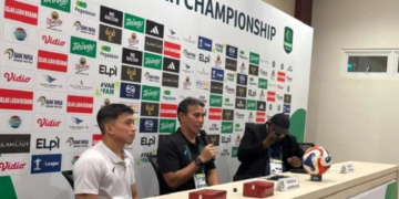 Janji Bima Sakti Terbukti, Bermain di Kandang Persipura, Persela Tahan Imbang Tanpa Gol