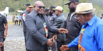 Gubernur Meki Nawipa Instruksikan Tanggap Darurat dan Jamin Biaya Korban Insiden Sinak