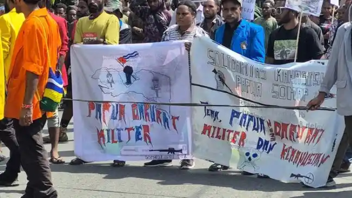 Demo “Papua Darurat Militer” Sempat Ricuh, Situasi Kini Kembali Kondusif