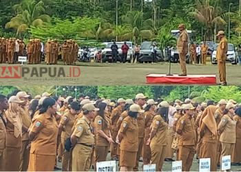 Bupati Johannes Rettob: Pegawai Harus Kompak, Tidak Boleh Ada Blok-Blok di Internal OPD