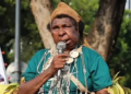 Dibalik Gencarnya Pemutaran Film Pesta Babi: Mama Yasinta Laporkan Direktur LBH Papua Merauke