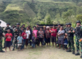 Hadirkan Senyum untuk Warga Papua, Satgas Yon Parako 466 Pasgat Pos Mulia Gelar Kegiatan Sosial