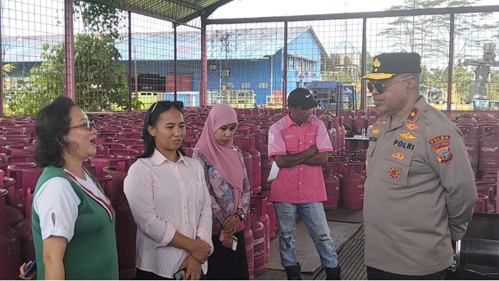 Kapolda Papua Tengah Perintahkan Jajaran Awasi Distribusi Gas dan BBM di Mimika
