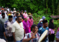 Perarakan Arca Bunda Maria Warnai Napak Tilas 132 Tahun Misi Katolik di Tanah Papua