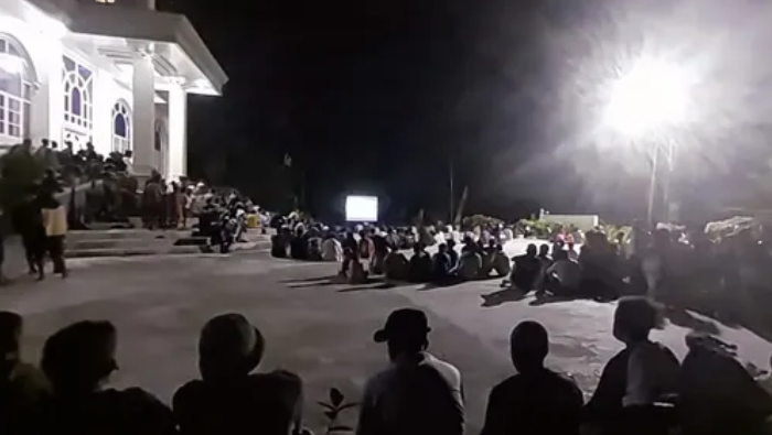 Nobar Pesta Babi Tutup HUT Ke-132 Misi Katolik di Tanah Papua