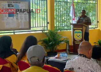 Distrik Iwaka Perkuat Pengawasan Dana Kampung Lewat Sosialisasi Pengelolaan Anggaran
