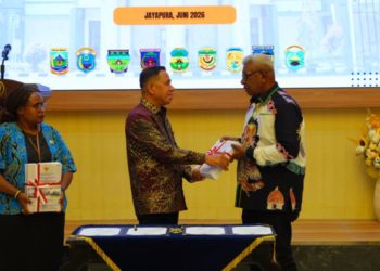 BPK Serahkan LHP LKPD 2025, Mimika Pertahankan Opini WTP ke-11 Kali