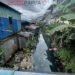 Wajah Lain Kota Timika: Sungai Berubah Jadi Tempat Sampah dan Limbah Rumah Tangga